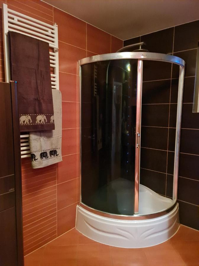 Koga Pokoje Goscinne Łeba Kültér fotó